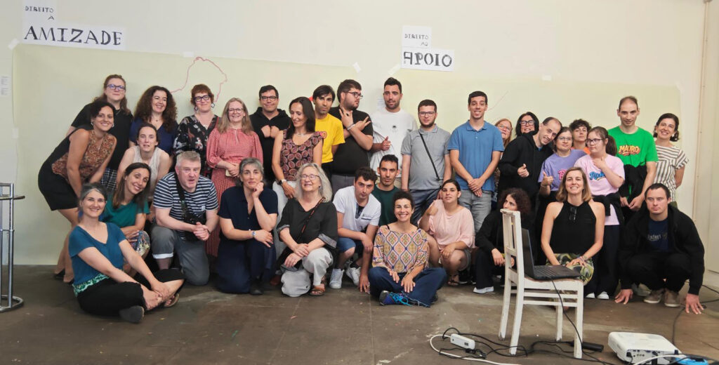 Nos dias 24 a 26 de julho a Casa da Imagem acolheu o 1º Encontro Internacional da The National Society for Education in Art and Design em colaboração com a Associação de Professores de Expressão e Comunicação Visual, com o título, “Sharing Cultures: Shed our fear and give hope to each other!”